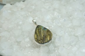Labradoritanhänger -  naturbellassene Tropfenform - 925'er Silber