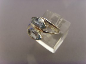 Blautopas - Ring / 925'er Silber / Navettenform
