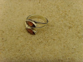 Granat Ring / 925'er Silber / Navettenform