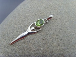 Peridot - Anhänger / Symbol:Göttin / 925'er Silber